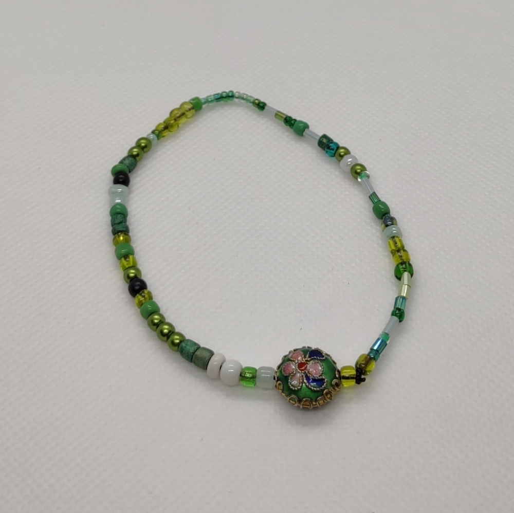 Glass Beaded Flower‎ Bracelet